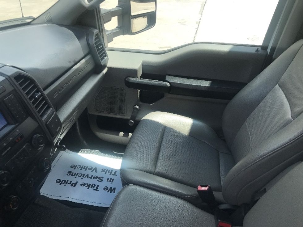 Medium Duty Box Truck-Light and Medium Duty Trucks-Ford-2021-F450-Katy-TX-101,141\n\t\tmiles-$ 36,500 - Image 19