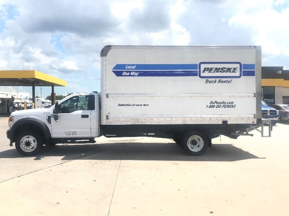 Medium Duty Box Truck-Light and Medium Duty Trucks-Ford-2021-F450-Katy-TX-101,141\n\t\tmiles-$ 36,500 - Image 4