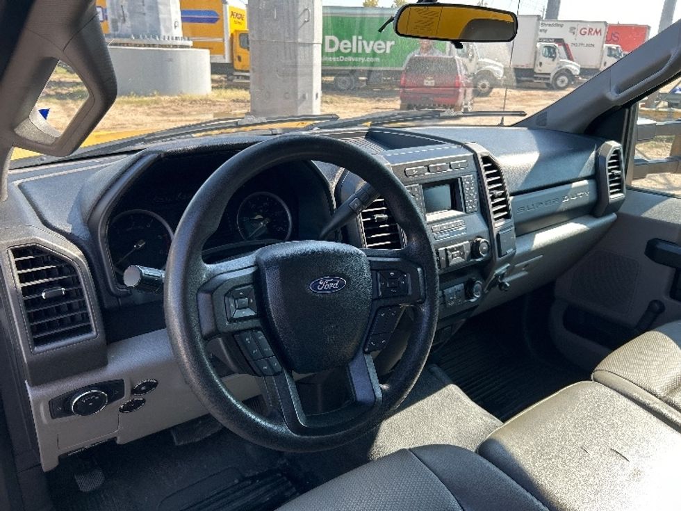 Medium Duty Box Truck-Light and Medium Duty Trucks-Ford-2021-F450-Katy-TX-110,324\n\t\tmiles-$ 35,000 - Image 17