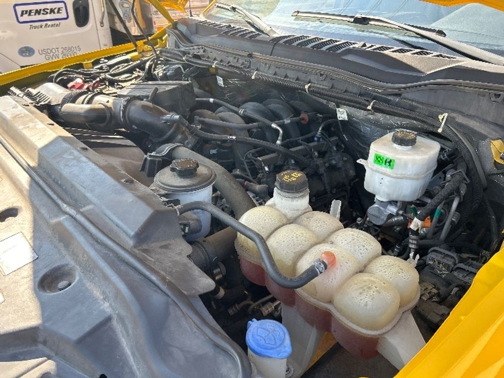 Medium Duty Box Truck-Light and Medium Duty Trucks-Ford-2021-F450-Katy-TX-110,324\n\t\tmiles-$ 35,000 - Image 24