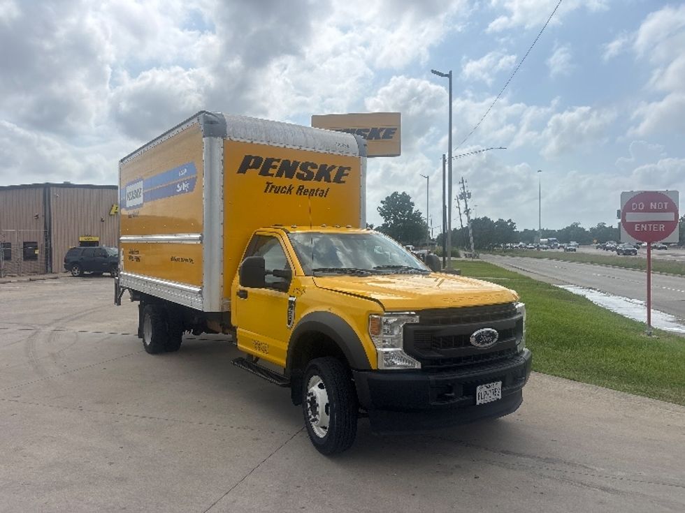 Medium Duty Box Truck-Light and Medium Duty Trucks-Ford-2021-F450-Katy-TX-135,377\n\t\tmiles-$ 28,750 - Image 1