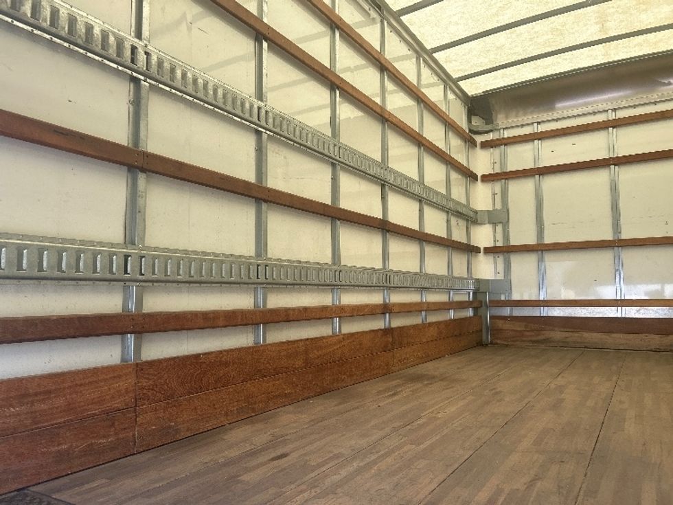 Medium Duty Box Truck-Light and Medium Duty Trucks-Ford-2021-F450-Lafayette-LA-129,657\n\t\tmiles-$ 32,500 - Image 8