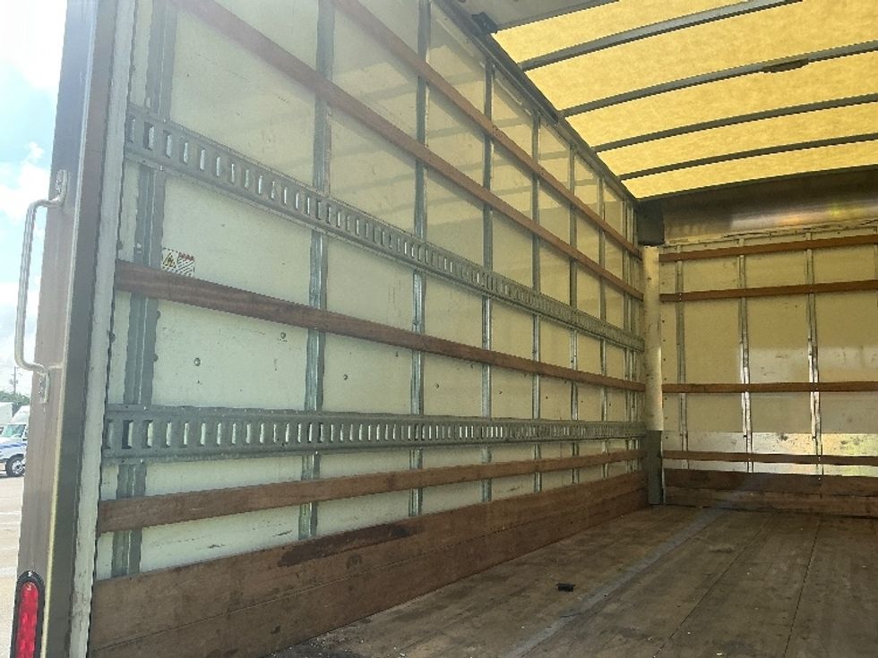 Medium Duty Box Truck-Light and Medium Duty Trucks-Ford-2021-F450-Lexington-KY-90,964\n\t\tmiles-$ 48,500 - Image 11