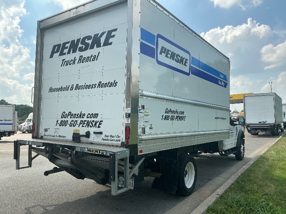 Medium Duty Box Truck-Light and Medium Duty Trucks-Ford-2021-F450-Lexington-KY-90,964\n\t\tmiles-$ 48,500 - Image 13