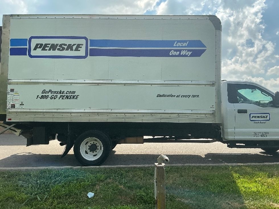 Medium Duty Box Truck-Light and Medium Duty Trucks-Ford-2021-F450-Lexington-KY-90,964\n\t\tmiles-$ 48,500 - Image 15