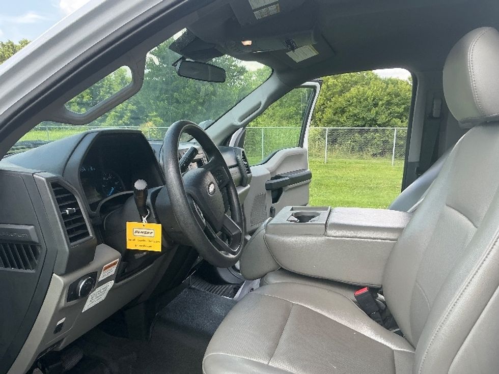 Medium Duty Box Truck-Light and Medium Duty Trucks-Ford-2021-F450-Lexington-KY-90,964\n\t\tmiles-$ 48,500 - Image 19