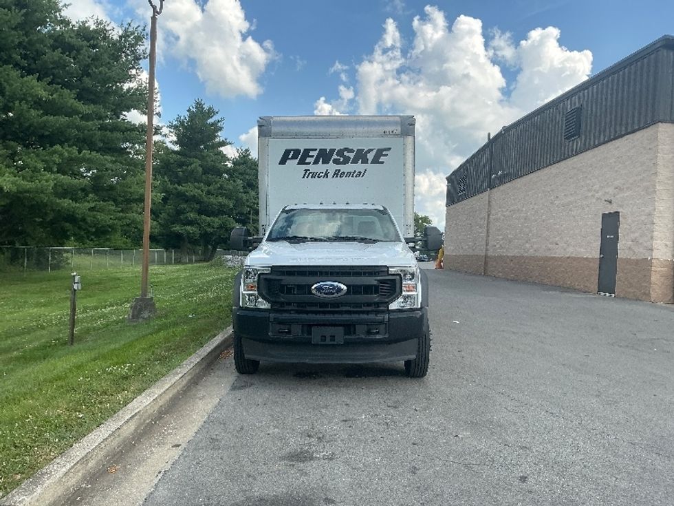 Medium Duty Box Truck-Light and Medium Duty Trucks-Ford-2021-F450-Lexington-KY-90,964\n\t\tmiles-$ 48,500 - Image 2