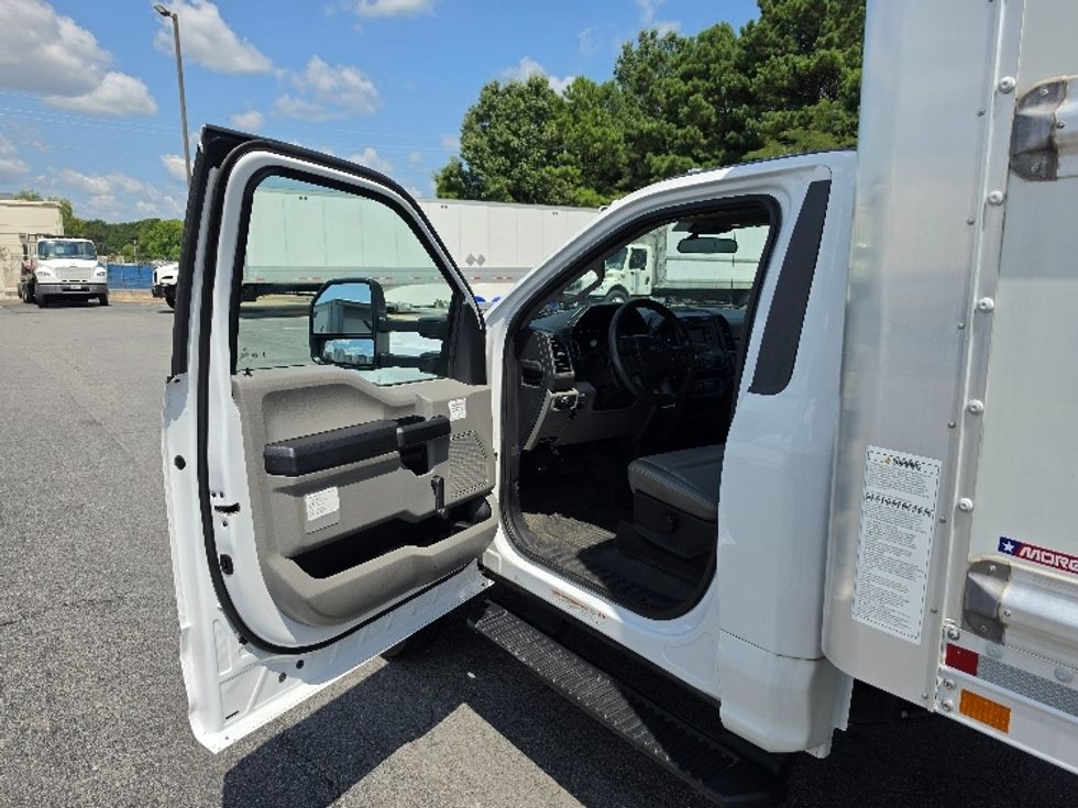 Medium Duty Box Truck-Light and Medium Duty Trucks-Ford-2021-F450-Little Rock-AR-91,438\n\t\tmiles-$ 37,750 - Image 16