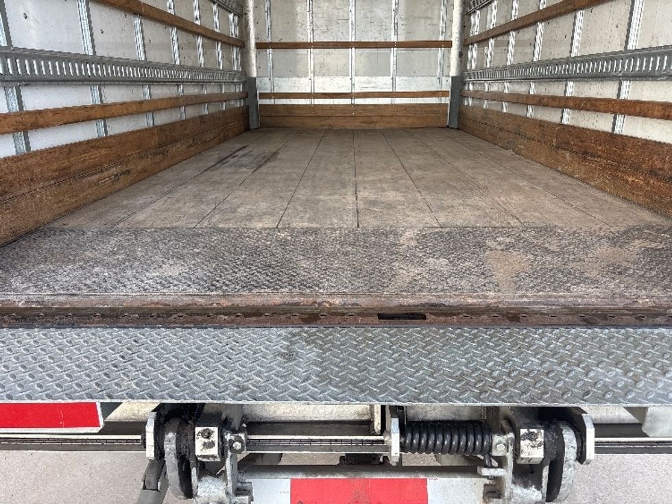 Medium Duty Box Truck-Light and Medium Duty Trucks-Ford-2021-F450-Lubbock-TX-115,391\n\t\tmiles-$ 32,500 - Image 10