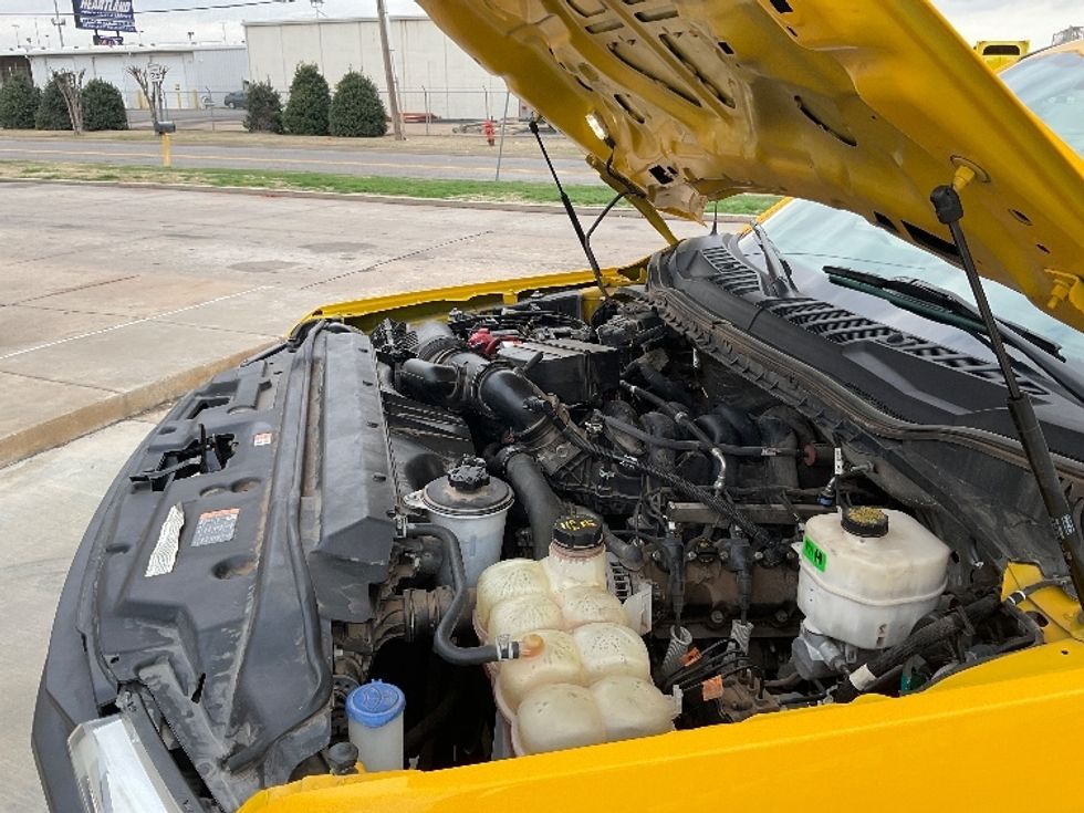 Medium Duty Box Truck-Light and Medium Duty Trucks-Ford-2021-F450-Oklahoma City-OK-103,400\n\t\tmiles-$ 35,500 - Image 23