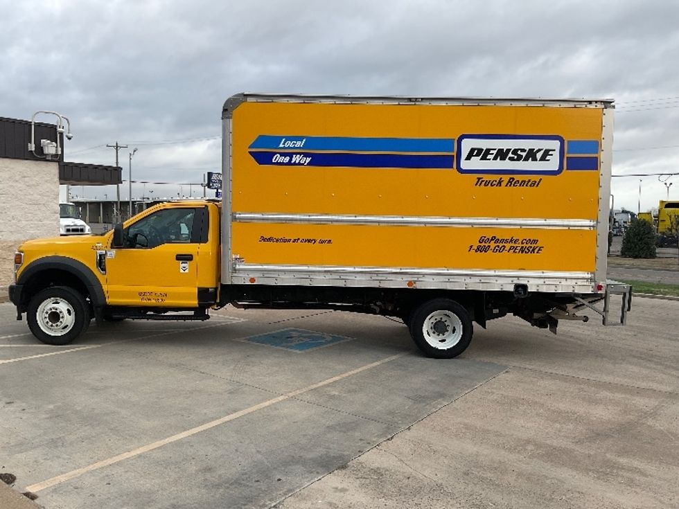 Medium Duty Box Truck-Light and Medium Duty Trucks-Ford-2021-F450-Oklahoma City-OK-103,400\n\t\tmiles-$ 35,500 - Image 4