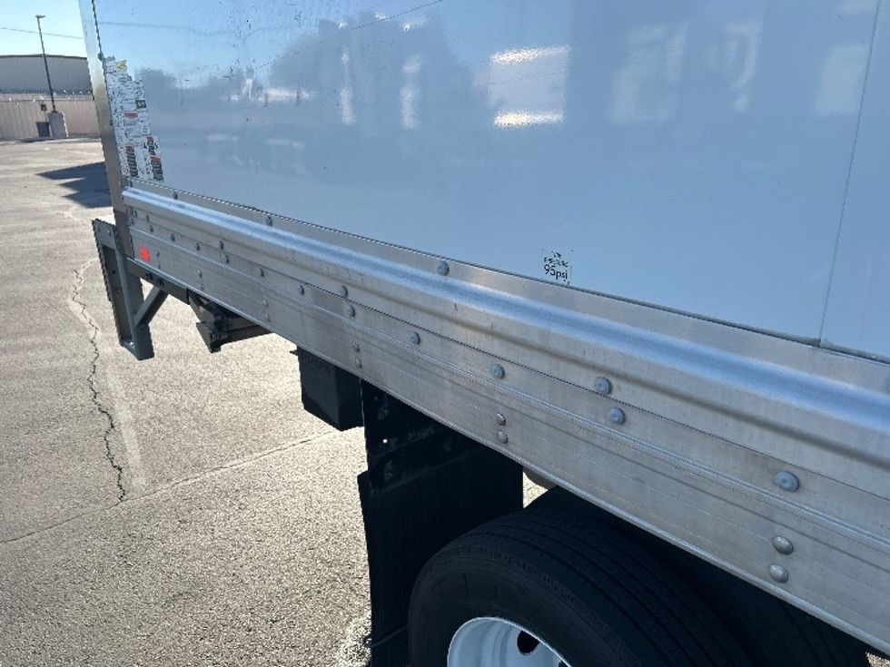 Medium Duty Box Truck-Light and Medium Duty Trucks-Ford-2021-F450-Phoenix-AZ-86,998\n\t\tmiles-$ 38,000 - Image 28