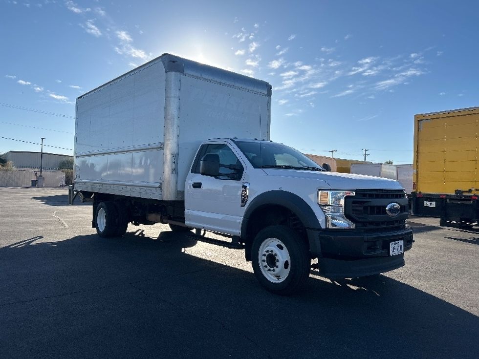 Medium Duty Box Truck-Light and Medium Duty Trucks-Ford-2021-F450-Phoenix-AZ-86,998\n\t\tmiles-$ 38,000 - Image 3