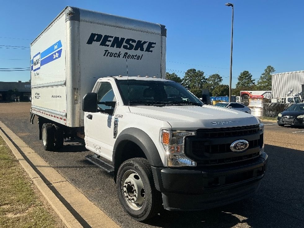 Medium Duty Box Truck-Light and Medium Duty Trucks-Ford-2021-F450-Richland-MS-163,216\n\t\tmiles-$ 26,500 - Image 1