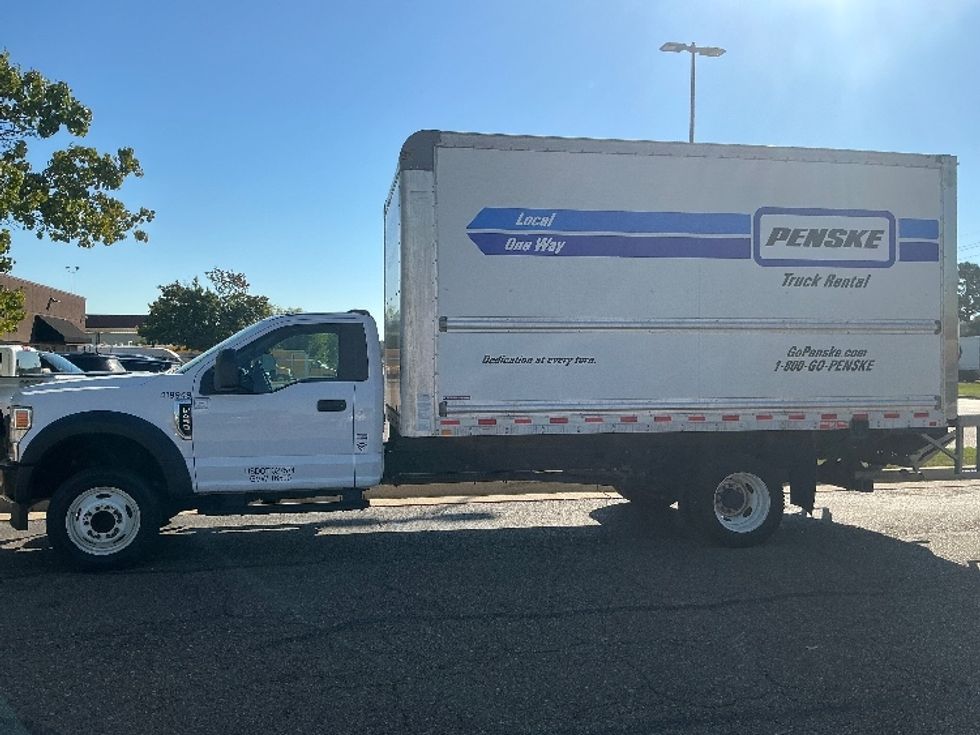 Medium Duty Box Truck-Light and Medium Duty Trucks-Ford-2021-F450-Richland-MS-163,216\n\t\tmiles-$ 26,500 - Image 4