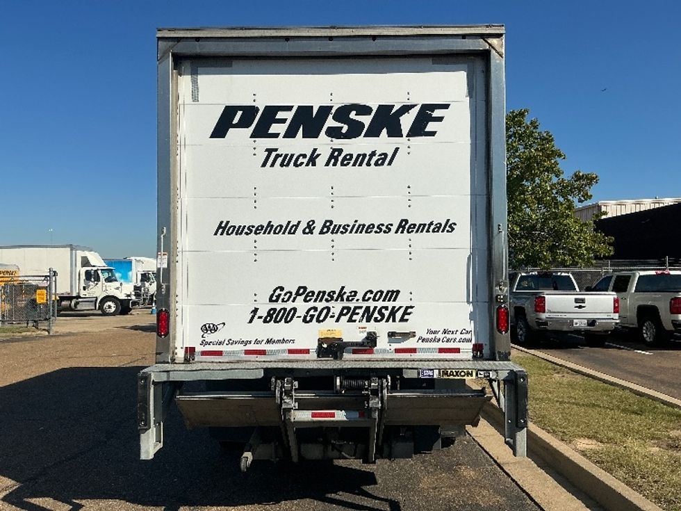 Medium Duty Box Truck-Light and Medium Duty Trucks-Ford-2021-F450-Richland-MS-163,216\n\t\tmiles-$ 26,500 - Image 7