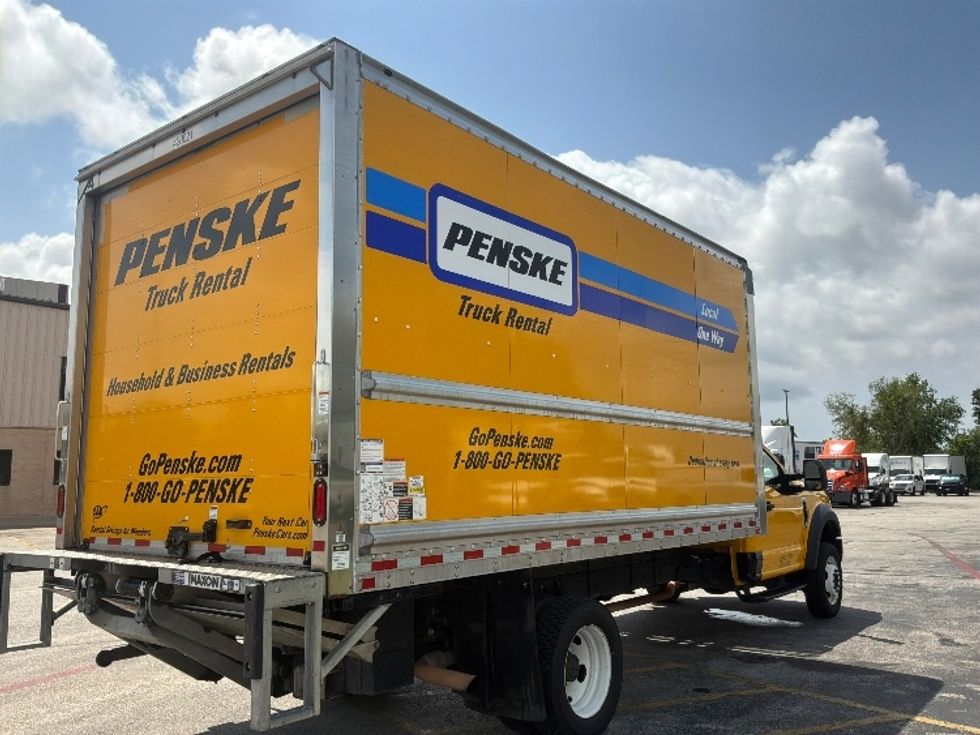 Medium Duty Box Truck-Light and Medium Duty Trucks-Ford-2021-F450-San Antonio-TX-102,135\n\t\tmiles-$ 32,750 - Image 11