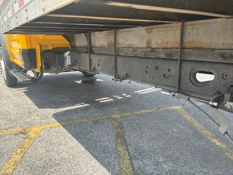 Medium Duty Box Truck-Light and Medium Duty Trucks-Ford-2021-F450-San Antonio-TX-102,135\n\t\tmiles-$ 32,750 - Image 4