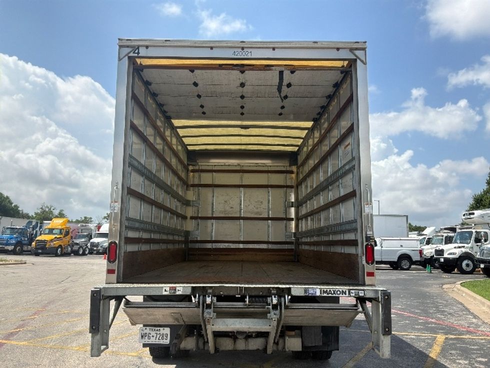 Medium Duty Box Truck-Light and Medium Duty Trucks-Ford-2021-F450-San Antonio-TX-102,135\n\t\tmiles-$ 32,750 - Image 7