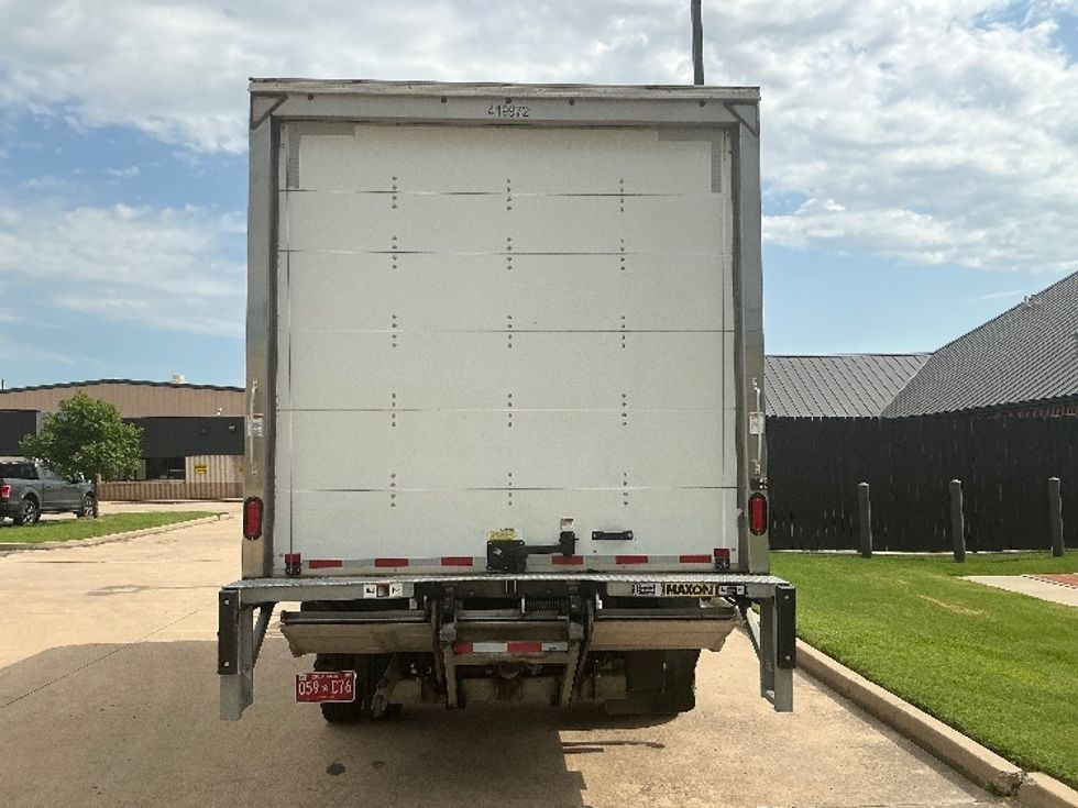 Medium Duty Box Truck-Light and Medium Duty Trucks-Ford-2021-F450-Tulsa-OK-83,510\n\t\tmiles-$ 39,500 - Image 7
