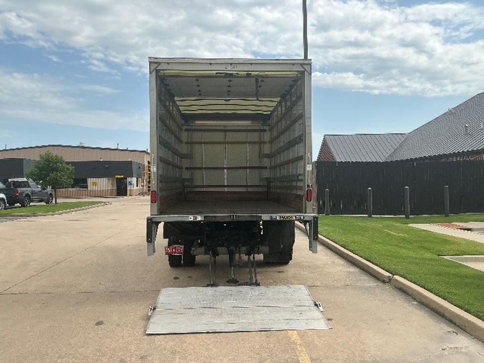 Medium Duty Box Truck-Light and Medium Duty Trucks-Ford-2021-F450-Tulsa-OK-83,510\n\t\tmiles-$ 39,500 - Image 9