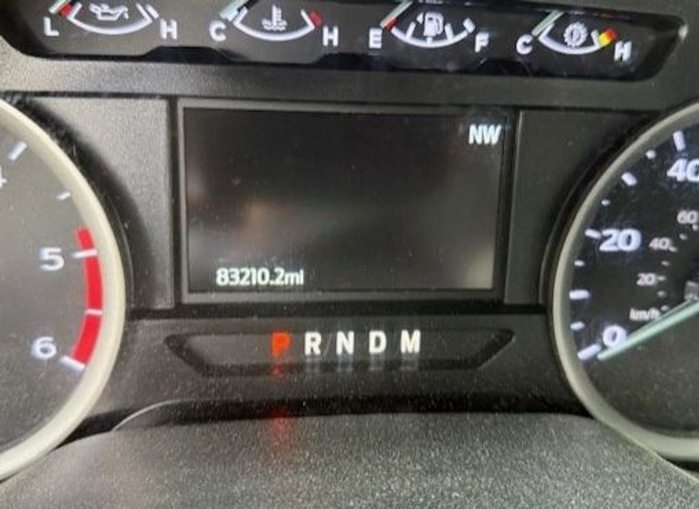 Medium Duty Box Truck-Light and Medium Duty Trucks-Ford-2021-F450-Waco-TX-83,212\n\t\tmiles-$ 38,000 - Image 25