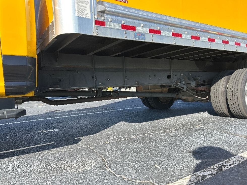 Medium Duty Box Truck-Light and Medium Duty Trucks-Ford-2022-F450-Atlanta-GA-78,514\n\t\tmiles-$ 41,750 - Image 5
