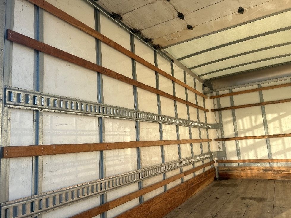 Medium Duty Box Truck-Light and Medium Duty Trucks-Ford-2022-F450-Jackson-MS-104,059\n\t\tmiles-$ 36,000 - Image 11