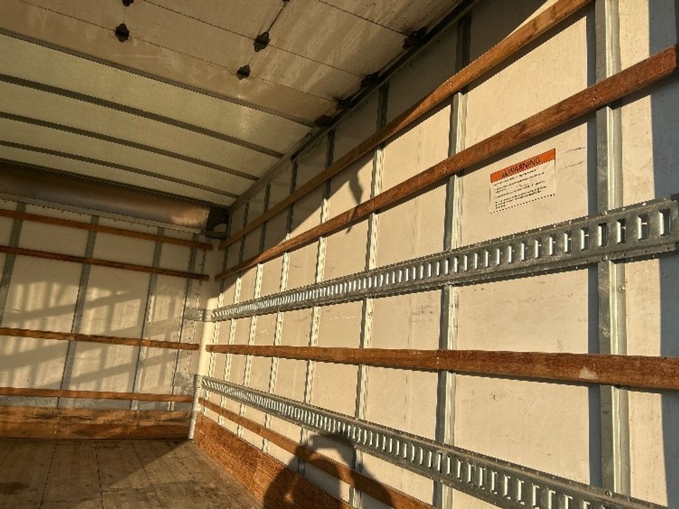 Medium Duty Box Truck-Light and Medium Duty Trucks-Ford-2022-F450-Jackson-MS-104,059\n\t\tmiles-$ 36,000 - Image 12