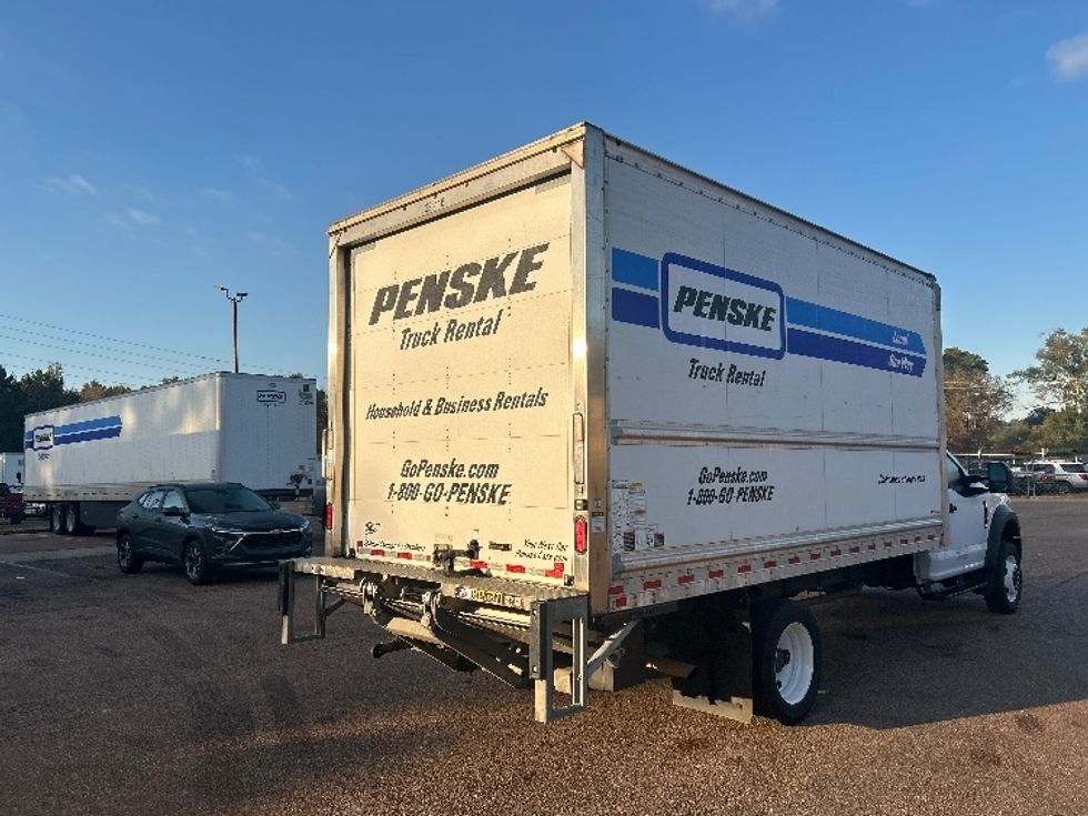 Medium Duty Box Truck-Light and Medium Duty Trucks-Ford-2022-F450-Jackson-MS-104,059\n\t\tmiles-$ 36,000 - Image 13