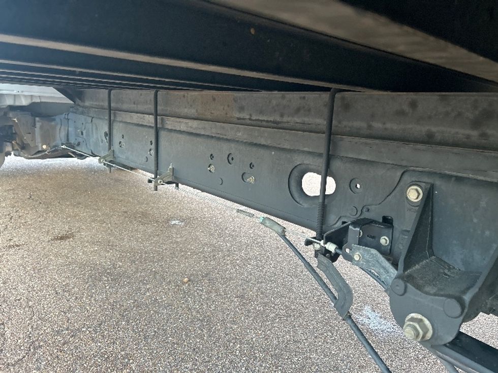 Medium Duty Box Truck-Light and Medium Duty Trucks-Ford-2022-F450-Jackson-MS-104,059\n\t\tmiles-$ 36,000 - Image 5