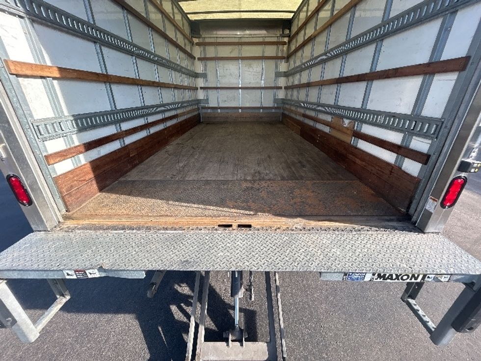 Medium Duty Box Truck-Light and Medium Duty Trucks-Ford-2022-F450-La Porte-IN-124,943\n\t\tmiles-$ 33,750 - Image 10