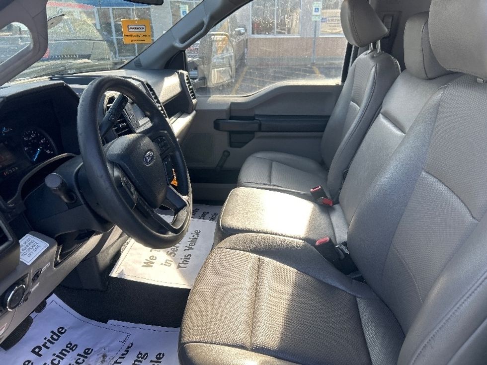 Medium Duty Box Truck-Light and Medium Duty Trucks-Ford-2022-F450-La Porte-IN-124,943\n\t\tmiles-$ 33,750 - Image 19