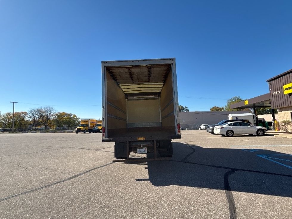 Medium Duty Box Truck-Light and Medium Duty Trucks-Ford-2022-F550-Lansing-MI-199,066\n\t\tmiles-$ 31,750 - Image 8