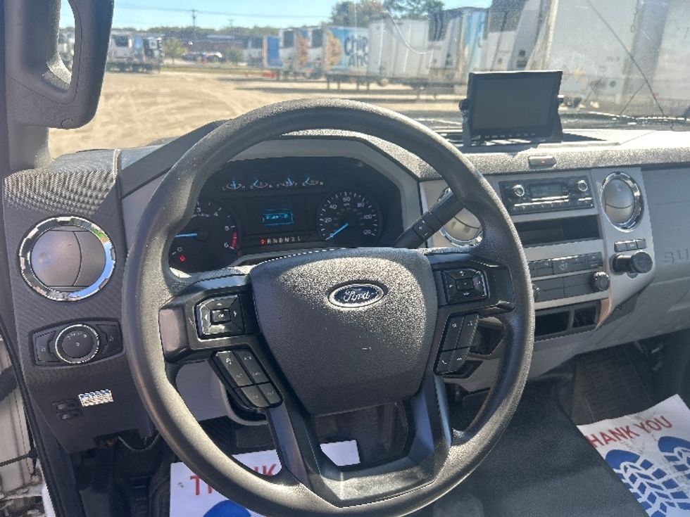 Medium Duty Box Truck-Light and Medium Duty Trucks-Ford-2022-F650-Braintree-MA-201,033\n\t\tmiles-$ 25,250 - Image 18