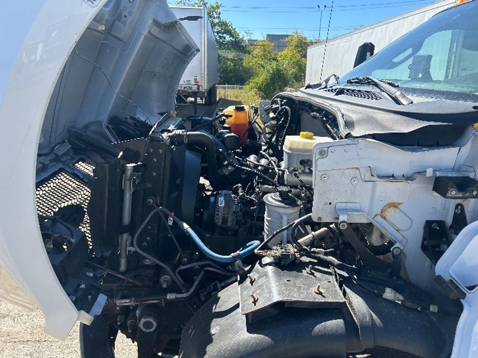 Medium Duty Box Truck-Light and Medium Duty Trucks-Ford-2022-F650-Braintree-MA-201,033\n\t\tmiles-$ 25,250 - Image 24