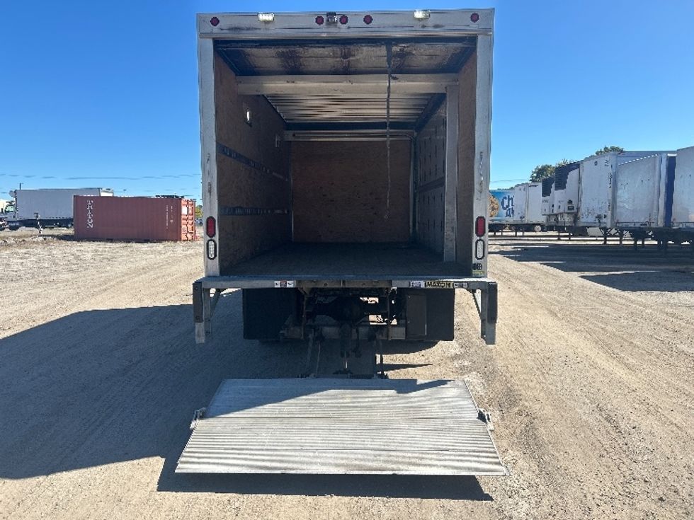 Medium Duty Box Truck-Light and Medium Duty Trucks-Ford-2022-F650-Braintree-MA-201,033\n\t\tmiles-$ 25,250 - Image 9