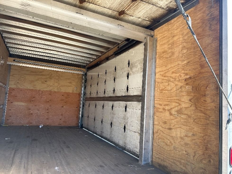 Medium Duty Box Truck-Light and Medium Duty Trucks-Ford-2022-F650-Londonderry-NH-182,107\n\t\tmiles-$ 28,500 - Image 12