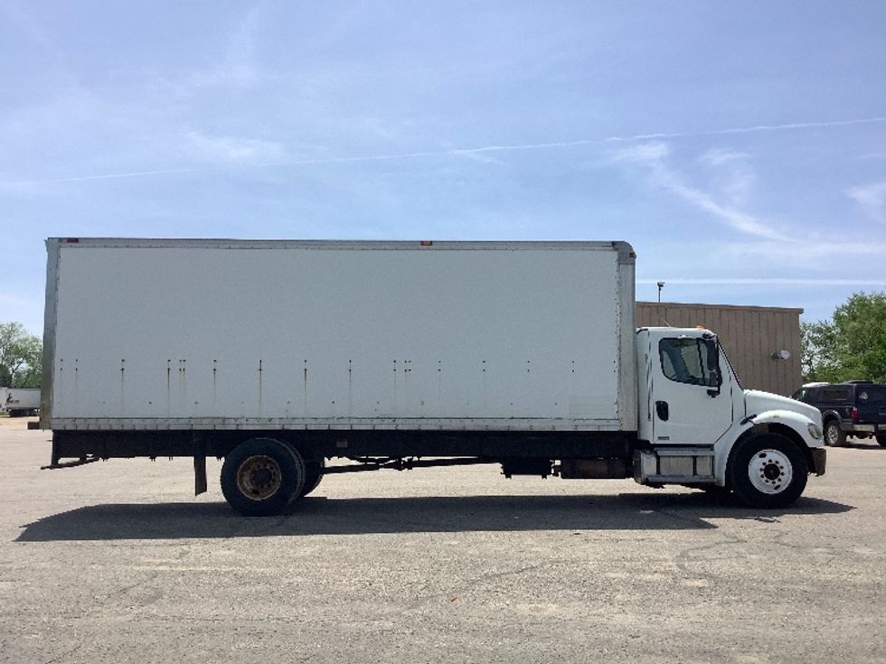 2005 Freightliner M2 Medium Duty Box Truck