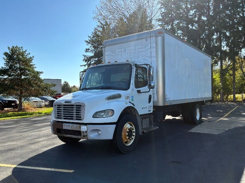 Medium Duty Box Truck-Light and Medium Duty Trucks-Freightliner-2007-M2-Pewaukee-WI-303,839\n\t\tmiles-$ 9,500 - Image 1