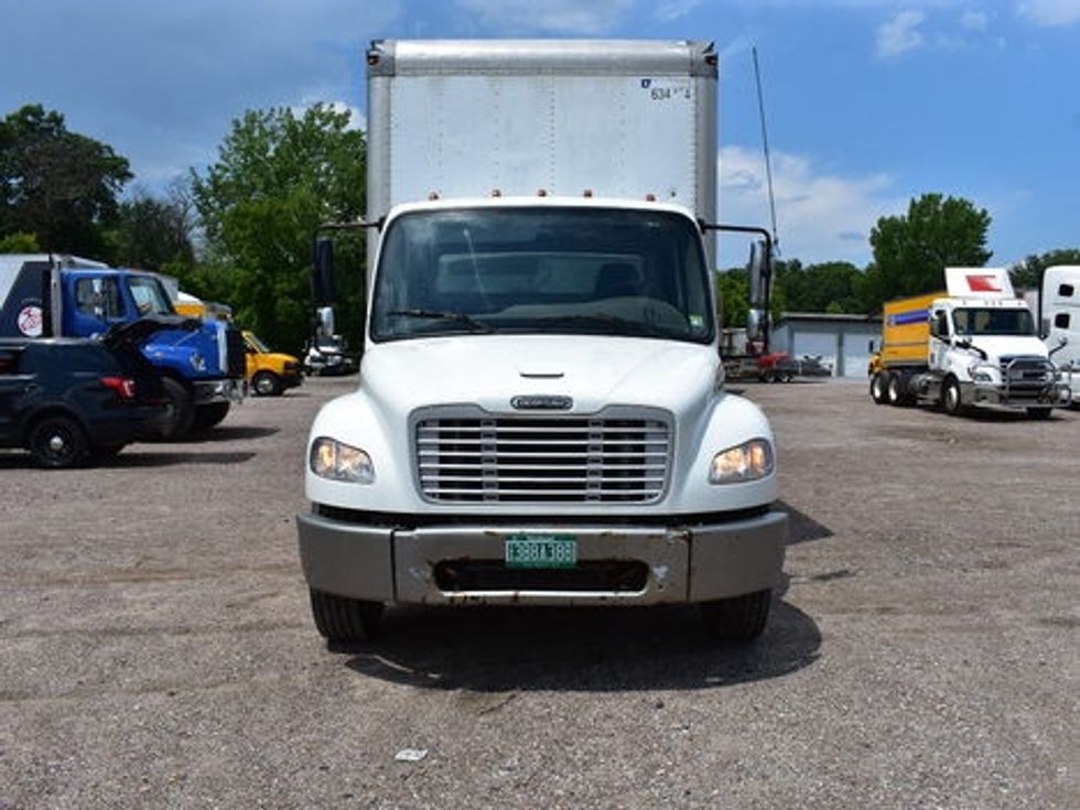 Medium Duty Box Truck-Light and Medium Duty Trucks-Freightliner-2011-M2-Essex Junction-VT-315,443\n\t\tmiles-$ 20,500 - Image 2