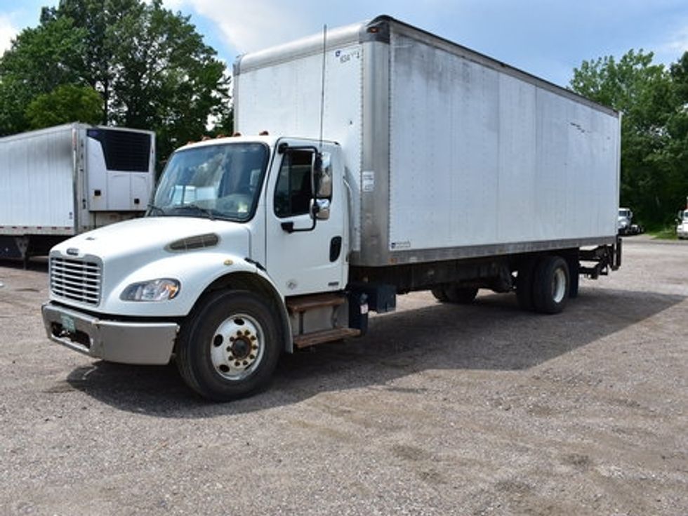 Medium Duty Box Truck-Light and Medium Duty Trucks-Freightliner-2011-M2-Essex Junction-VT-315,443\n\t\tmiles-$ 20,500 - Image 3