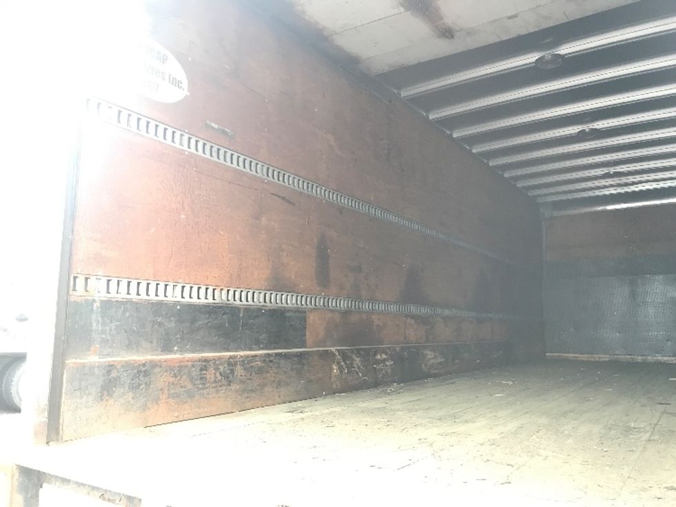 Medium Duty Box Truck-Light and Medium Duty Trucks-Freightliner-2011-M2-Scarborough-ON-424,766\n\t\tkm-$ 17,500 - Image 10