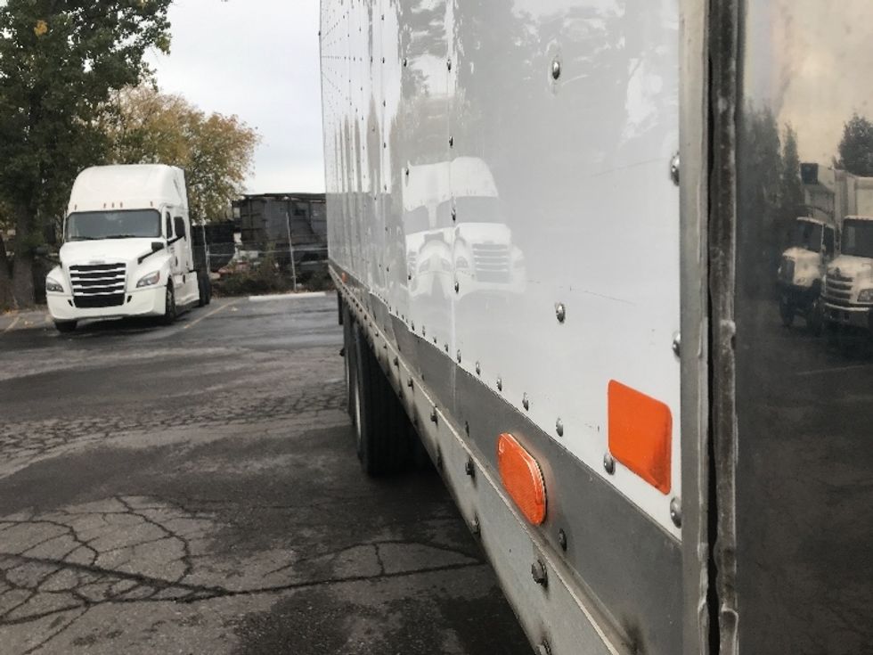 Medium Duty Box Truck-Light and Medium Duty Trucks-Freightliner-2011-M2-Scarborough-ON-424,766\n\t\tkm-$ 17,500 - Image 25