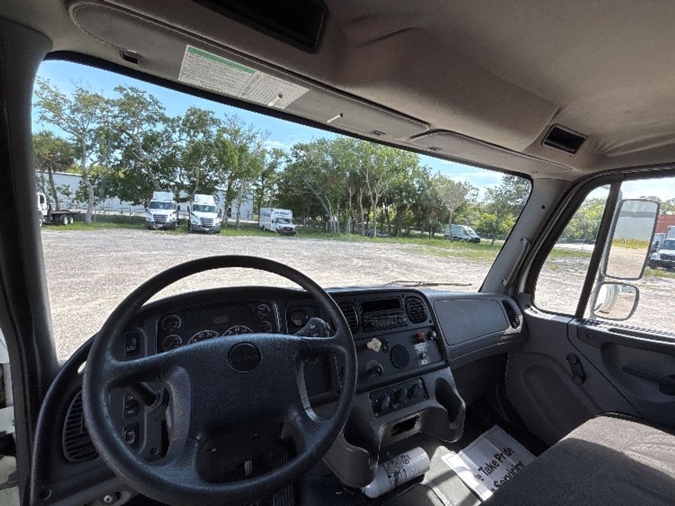 Medium Duty Box Truck-Light and Medium Duty Trucks-Freightliner-2012-M2-Melbourne-FL-227,041\n\t\tmiles-$ 27,000 - Image 18
