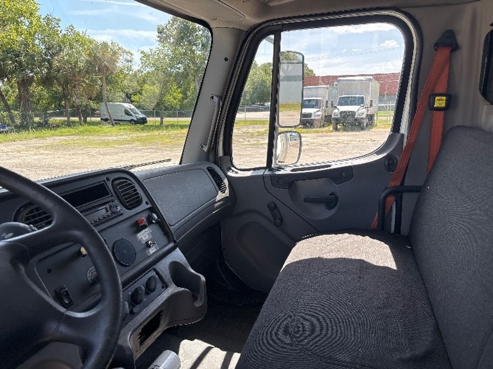 Medium Duty Box Truck-Light and Medium Duty Trucks-Freightliner-2012-M2-Melbourne-FL-227,041\n\t\tmiles-$ 27,000 - Image 19