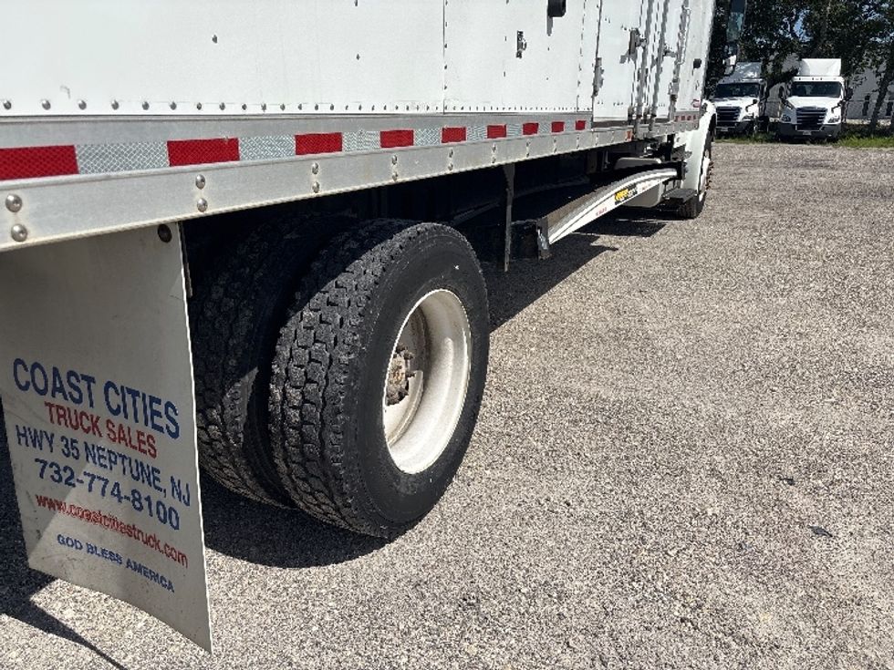 Medium Duty Box Truck-Light and Medium Duty Trucks-Freightliner-2012-M2-Melbourne-FL-227,041\n\t\tmiles-$ 27,000 - Image 27