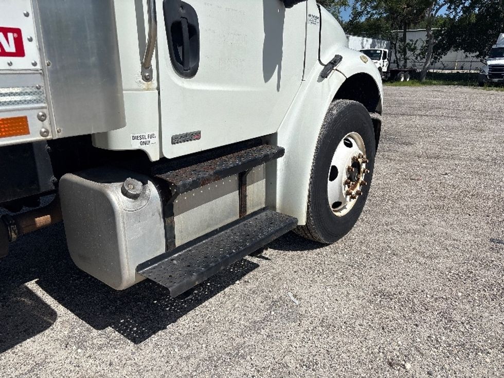 Medium Duty Box Truck-Light and Medium Duty Trucks-Freightliner-2012-M2-Melbourne-FL-227,041\n\t\tmiles-$ 27,000 - Image 29