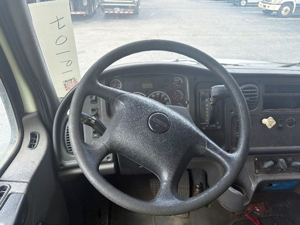 Medium Duty Box Truck-Light and Medium Duty Trucks-Freightliner-2013-M2-Parsippany-NJ-148,363\n\t\tmiles-$ 10,000 - Image 17