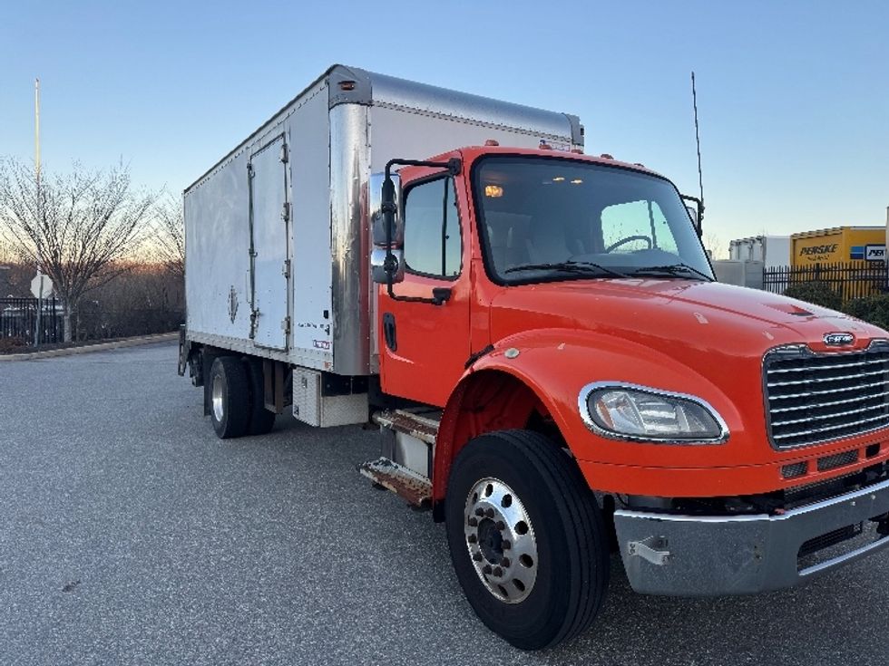Medium Duty Box Truck-Light and Medium Duty Trucks-Freightliner-2014-M2-Fitchburg-MA-288,517\n\t\tmiles-$ 18,000 - Image 1